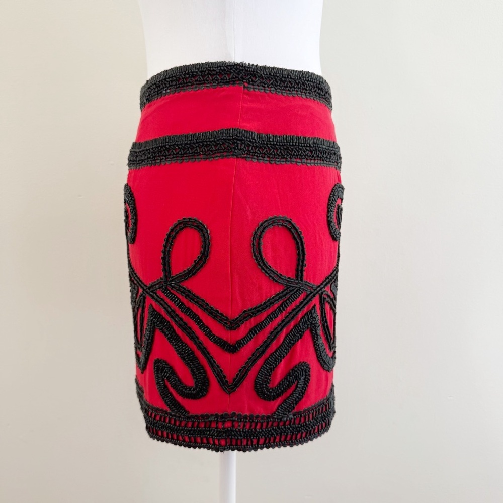KARINA GRIMALDI RED SILK BLACK BEADED SEQUIN MINI SKIRT - Picture 6 of 9